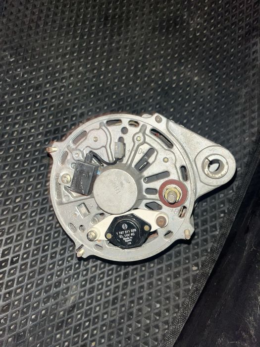 Продам генератор джон дир