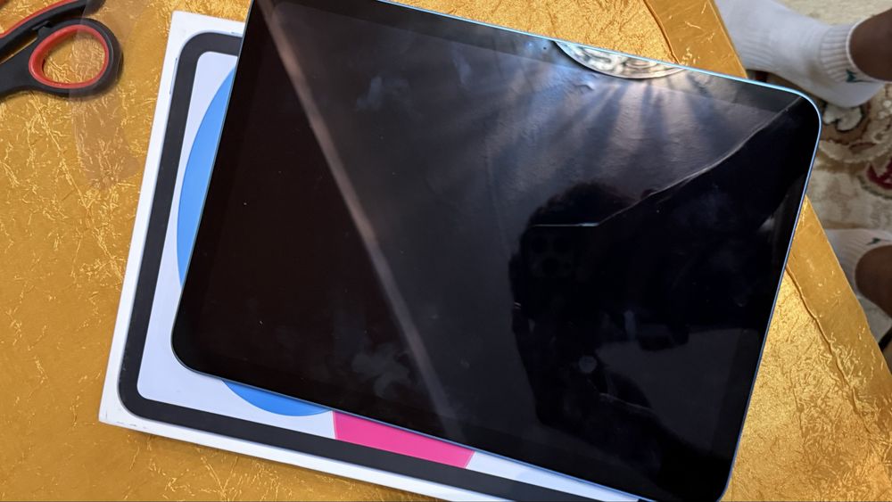 Apple iPad A16 11