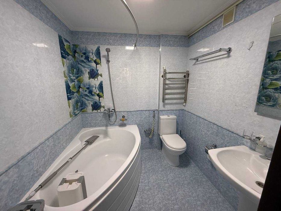 СРОЧНО !! Продается квартира в Яшнабаде 3/1/4 ( 68 кв/м ) Авиасозлар 3