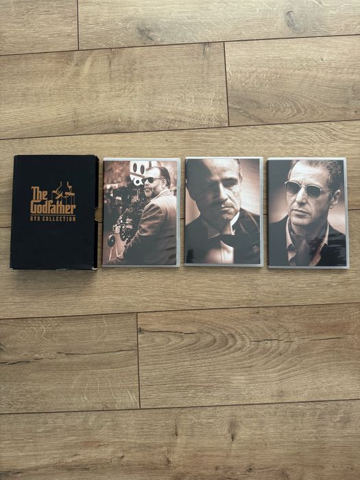 Колекция DVD „Кръстникът“ – пълна трилогия