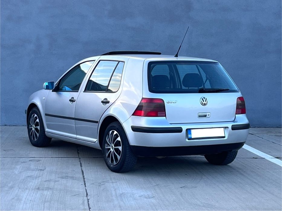 VOLKSWAGEN Golf 2003 — imagine 4