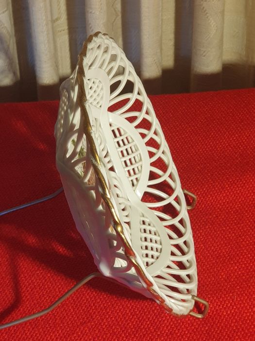 Farfurioara porțelan