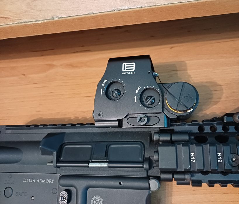 EOTech 558 Holographic Sight airsoft Replica