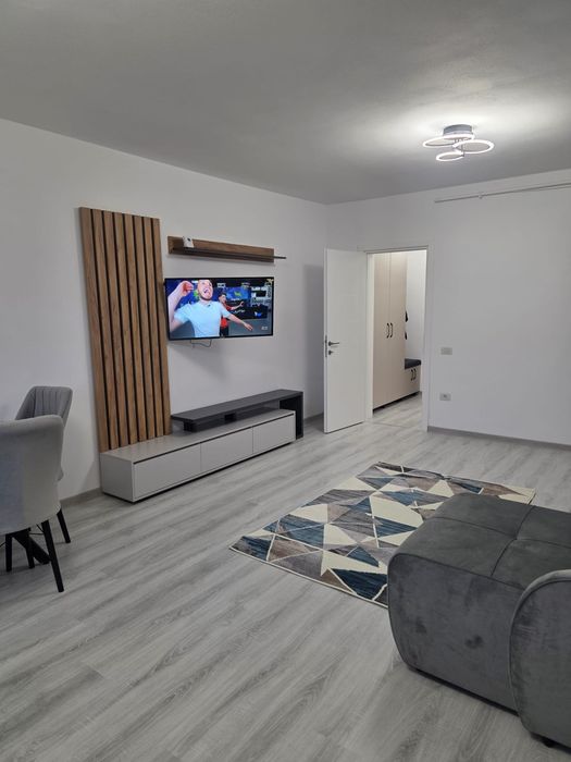 Spre închiriere – apartament 2 camere, tip studio, premium – prima înc