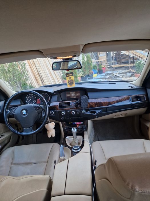 BMW E60 523i LCI