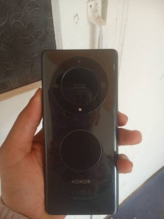 Honir x9 a 5 G 124 xotira