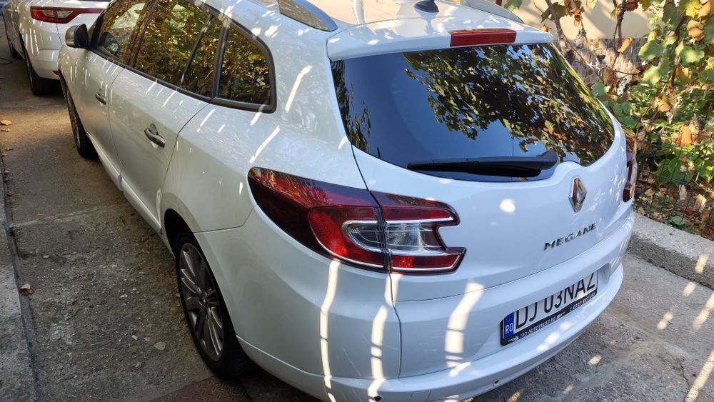 Renault Megane 3,an 2012,1.5 dci 110 cai.