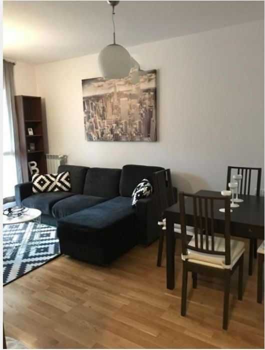 Тристаен апартамент в кв. Изток