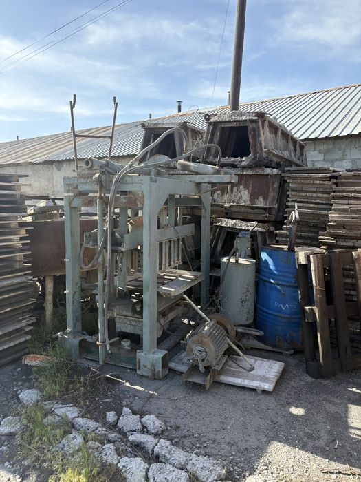 Пескоблочный станок