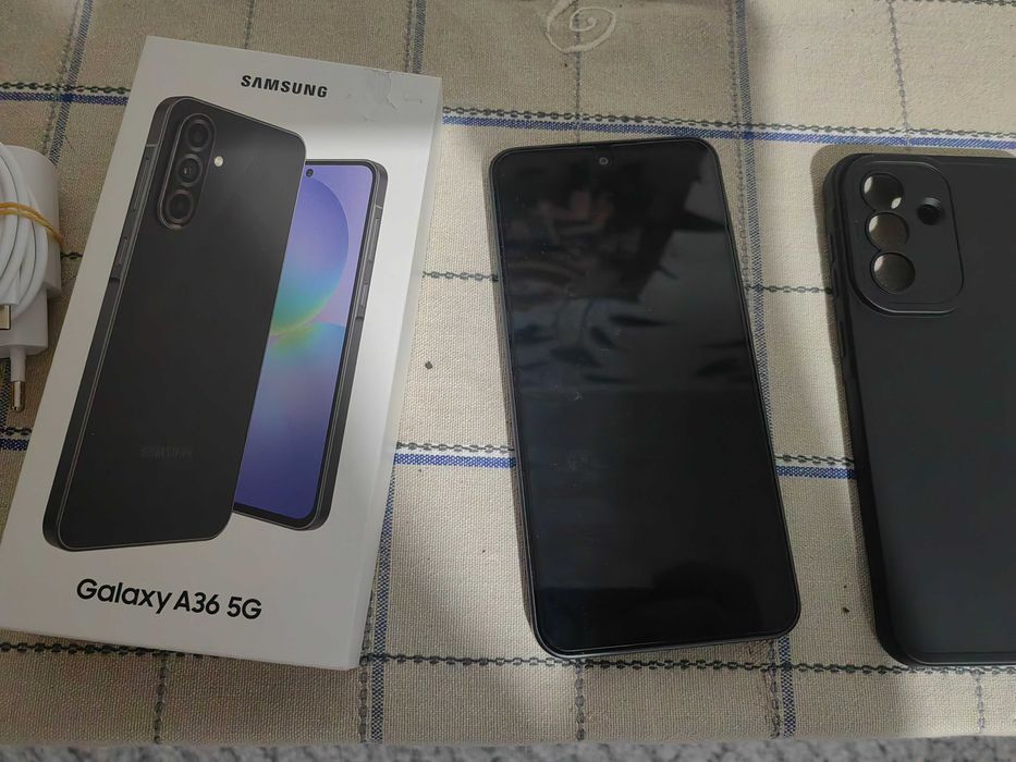 Продавам заключен от оператор samsung a36
