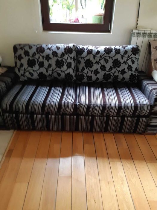 Холна гарнитура с маса