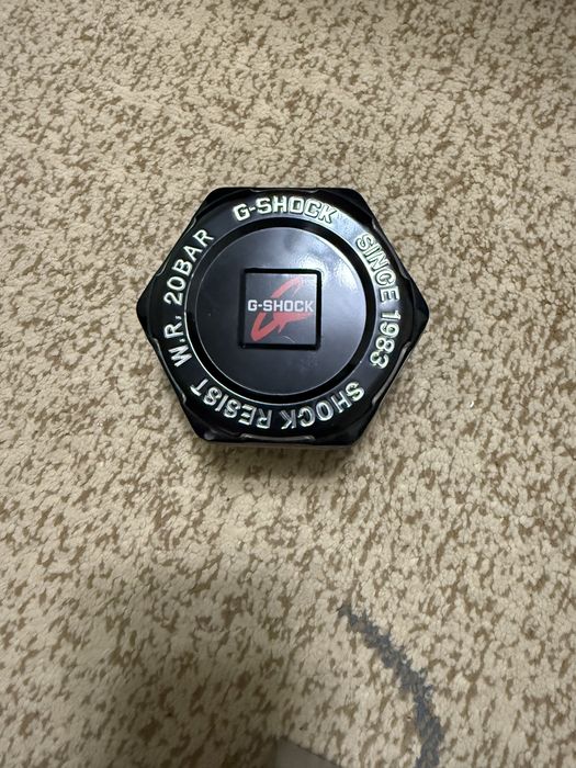 Часы G-Shock серого цвета