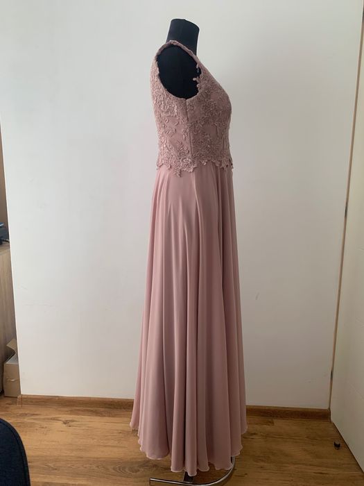 Официална дълга рокля