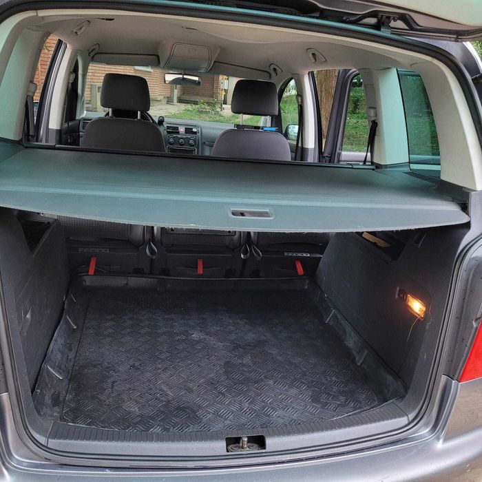 VOLKSWAGEN Touran 2005 — imagine 4