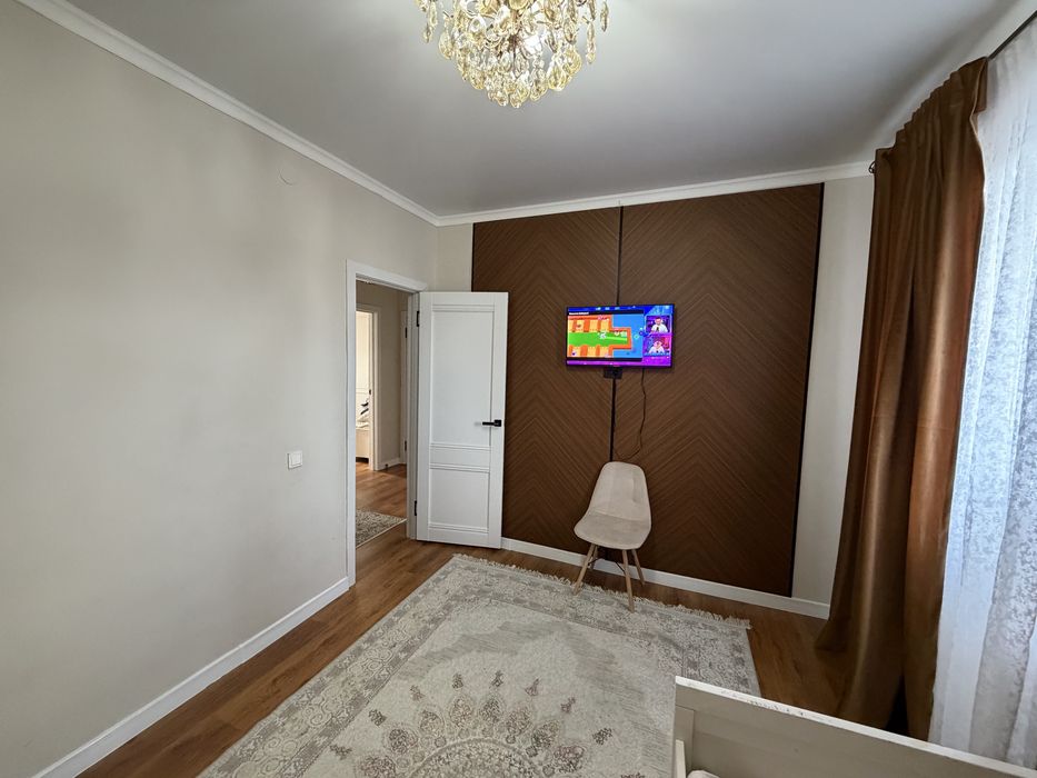 Тез арада Нурсая 90,3 бөлмелі пәтер сатылады  ,