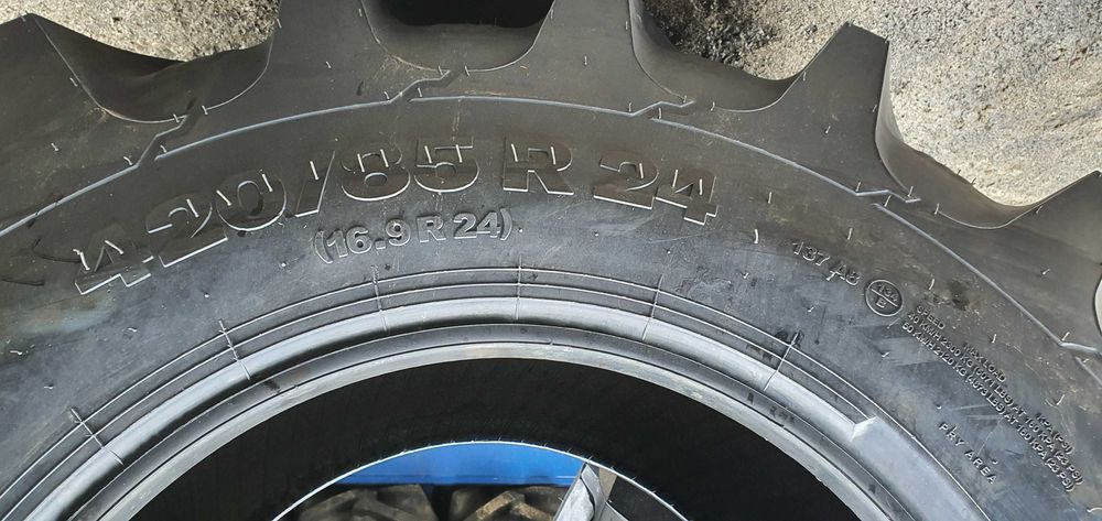 420/85R24 cauciucuri 16.9-24 radiale pentru incarcator frontal DWYZ