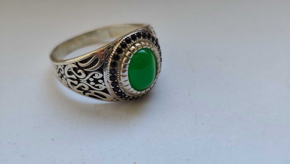 Серебряное кольцо с камнем ХРИЗОПРАЗ