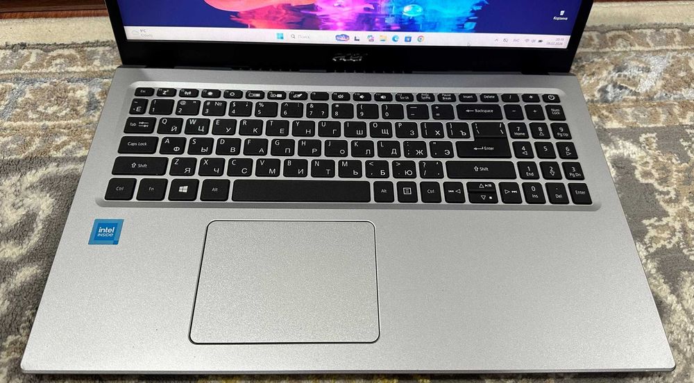 Бизнес-ноутбук ACER