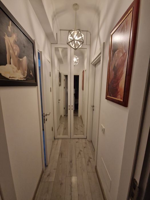 Vând apartament cu 2 camere în complex Solid Residence Grindeanu