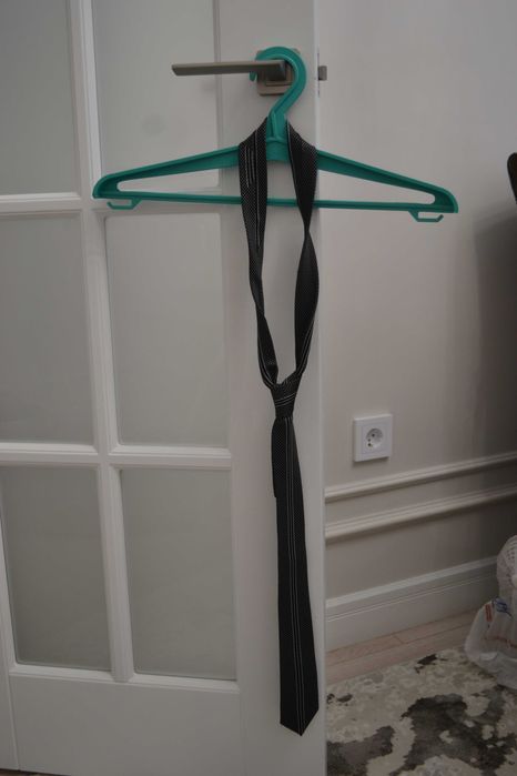 Продам мужские галстуки