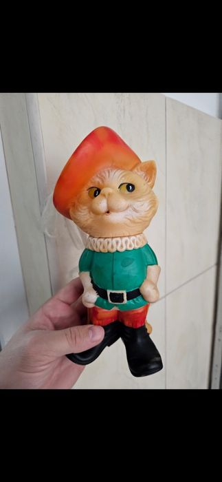 Motan incalcatat de cauciuc