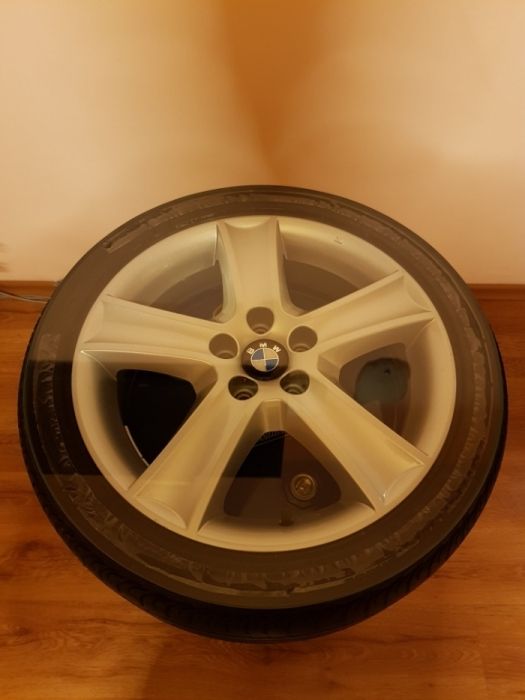 BMW дизайнерска масичка