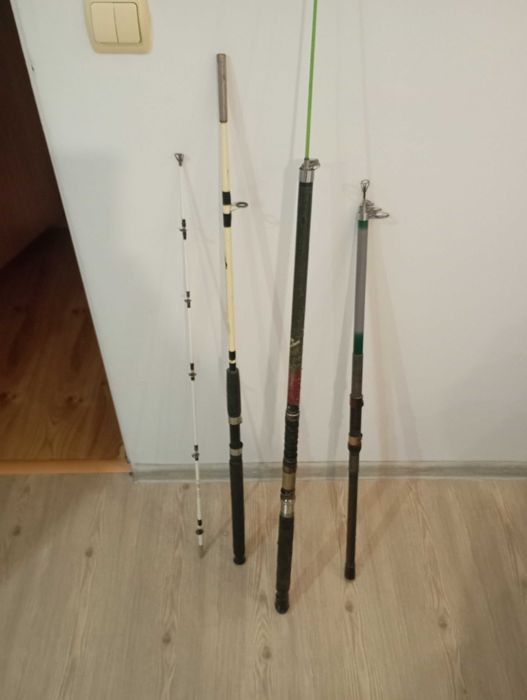 Ретро въдици ,готови за риболов