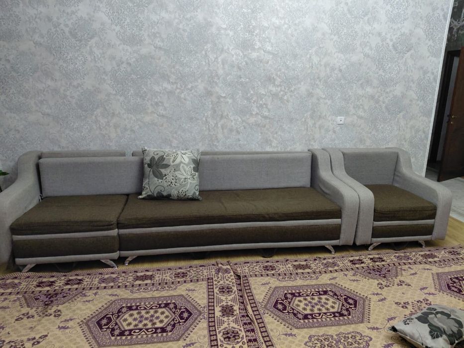 Домашний диван сатылады