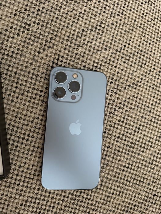 Iphone 13 Pro Син перфектен