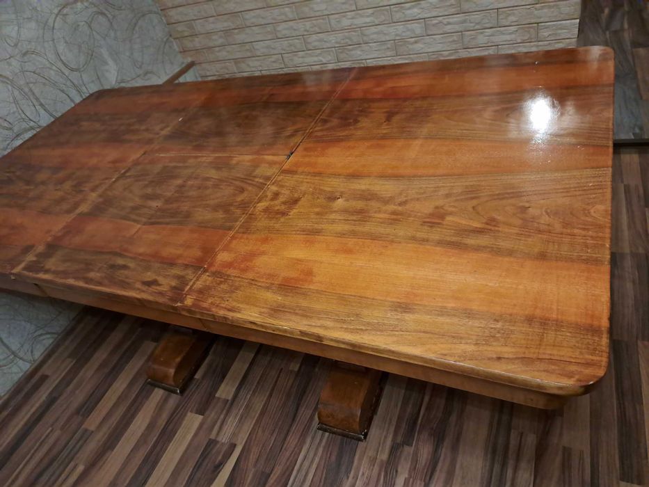 Масивна / Ретро /  Красива Кухненска Разтегателна Маса от Дърво