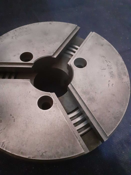 Патрон токарный 125 мм, СССР