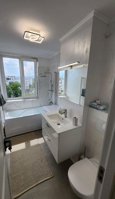Inchiriez apartament renovat 2 camere  Mioritei