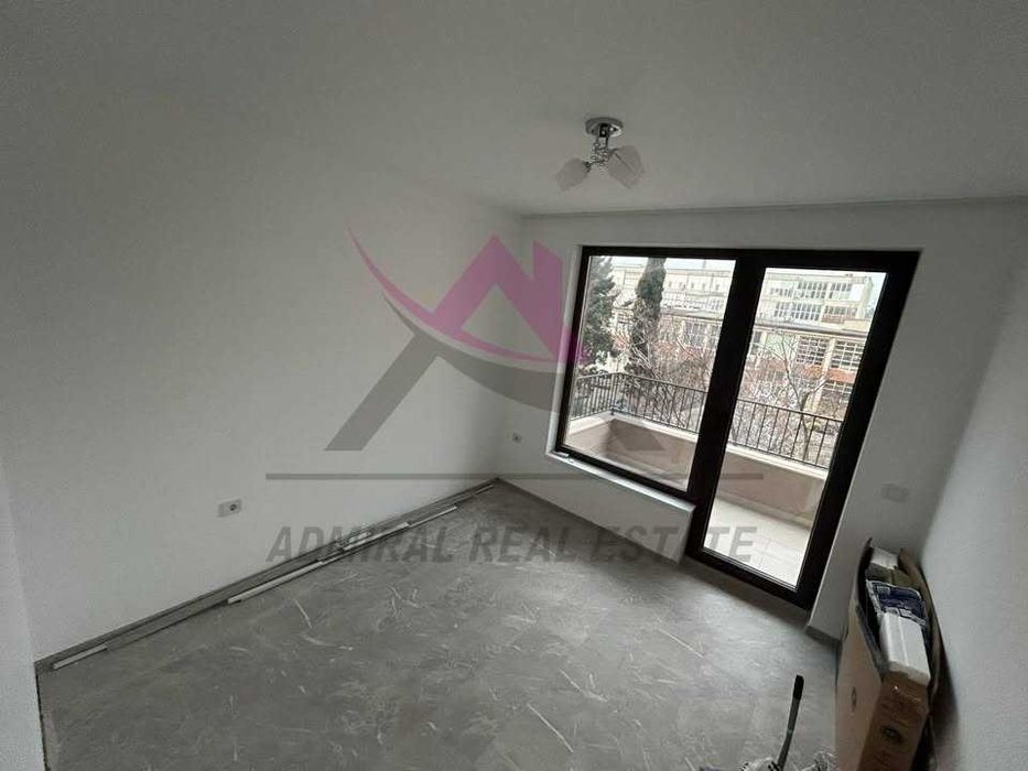 Продава се Двустаен апартамент в Варна, Победа - 58 кв.м за 2725 €/кв.м - Снимка #2