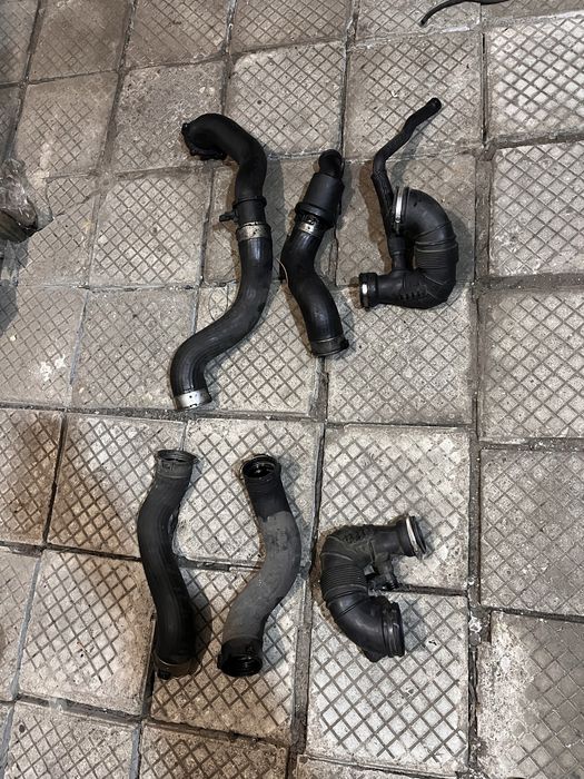 Турбо маркуч Mercedes E-W212 и C-W204 от 2.2CDI om651 и 350 ом642