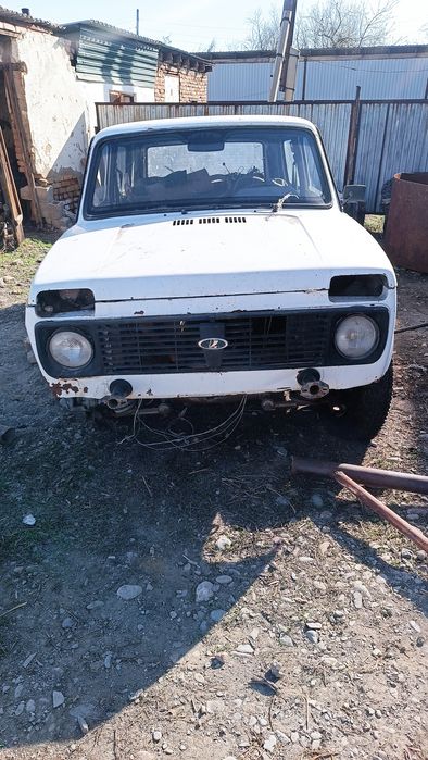 Нива разбор , на запчасти