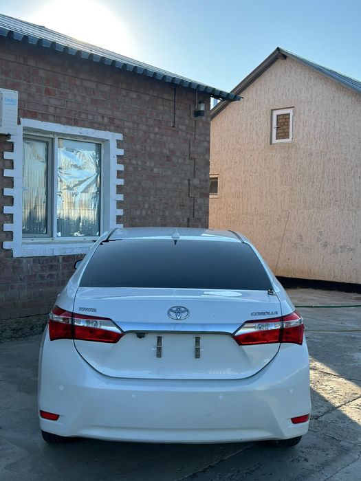 Toyota Corolla 2015