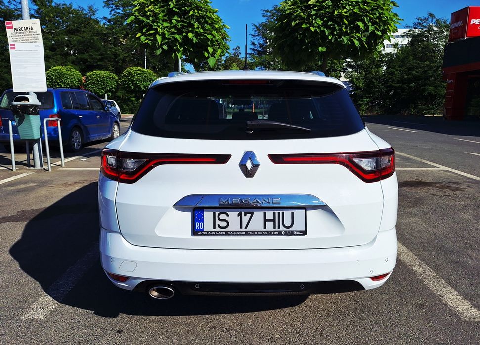 Promo! Vand Renault Megane IV INTENS 1.6 dCi 130 CP | 118.000 km Reali | Full LED | Head-Up | Masaj | Încălzire în Volan | Keyless