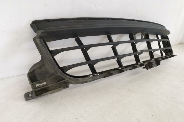 Оригинална централна решетка в добро състояние Порше Панамера / Porsch