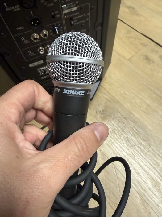 Microfon Shure SM58