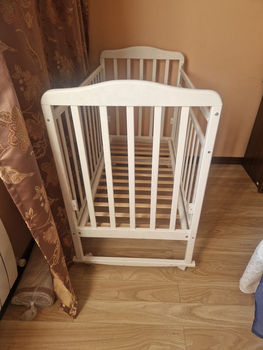 Продам кровать детскую