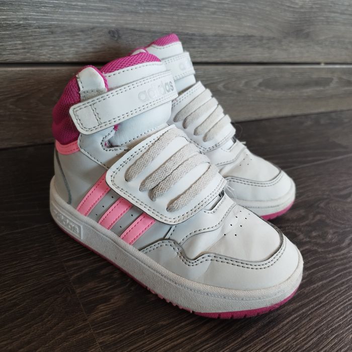 Маратонки -  Адидас