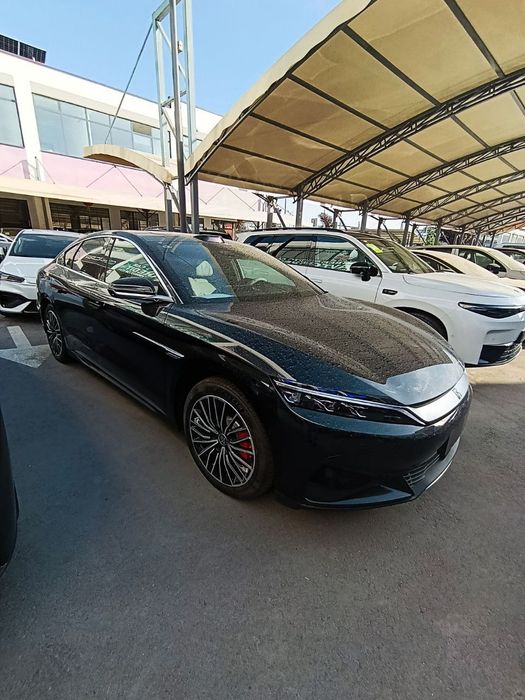 Byd xan Lidar 701 km end fulli. Notarius