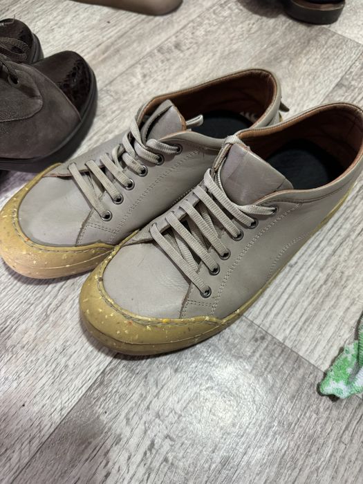 Продам обувь в отличном состоянии