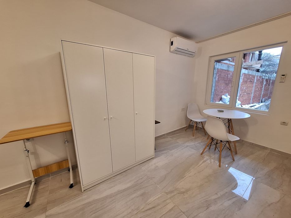 Дава се под наем Ателие в София, Редута - 32 кв.м за 357 € - Снимка #3