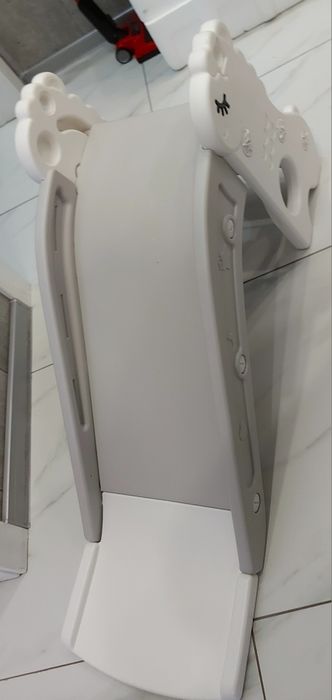 Пластмасова пързалка за вкъщи