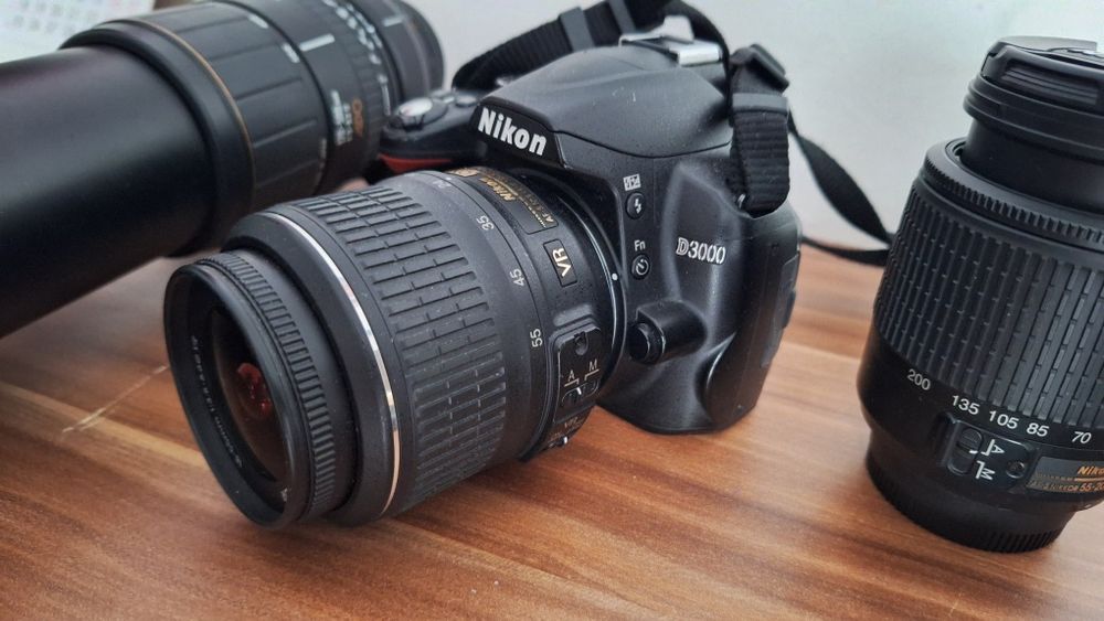 nikon d3000 - Camere foto DSLR oferte online | OLX.ro