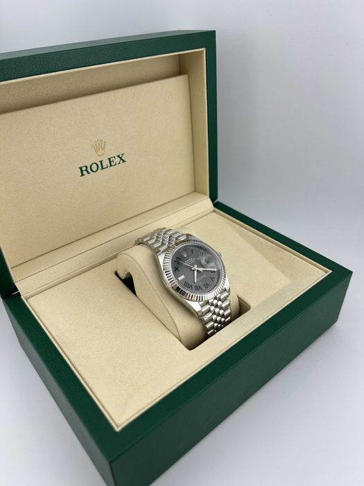 Наручные часы Rolex Datejust 126334