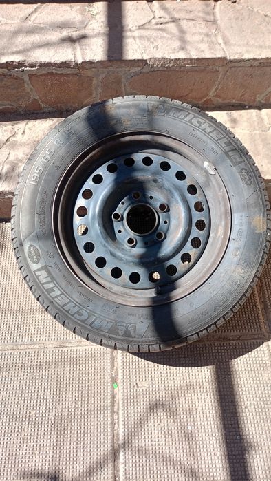 Джанта с гума 195/65/15