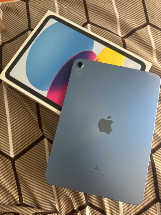 iPad (10th Generation) Wi-Fi 64GB в
