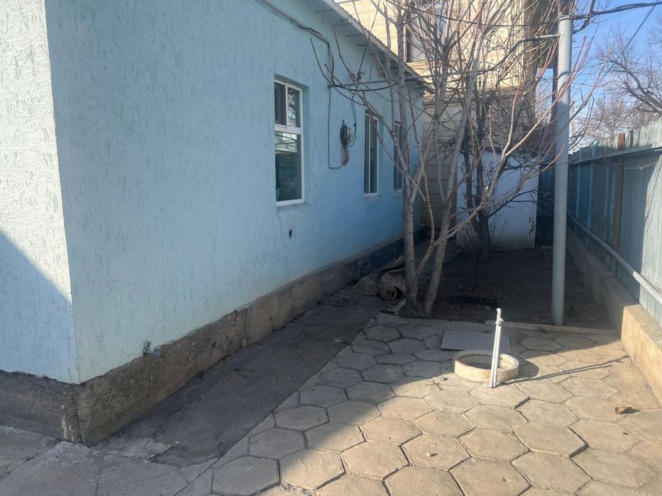 Дом в отличном районе!